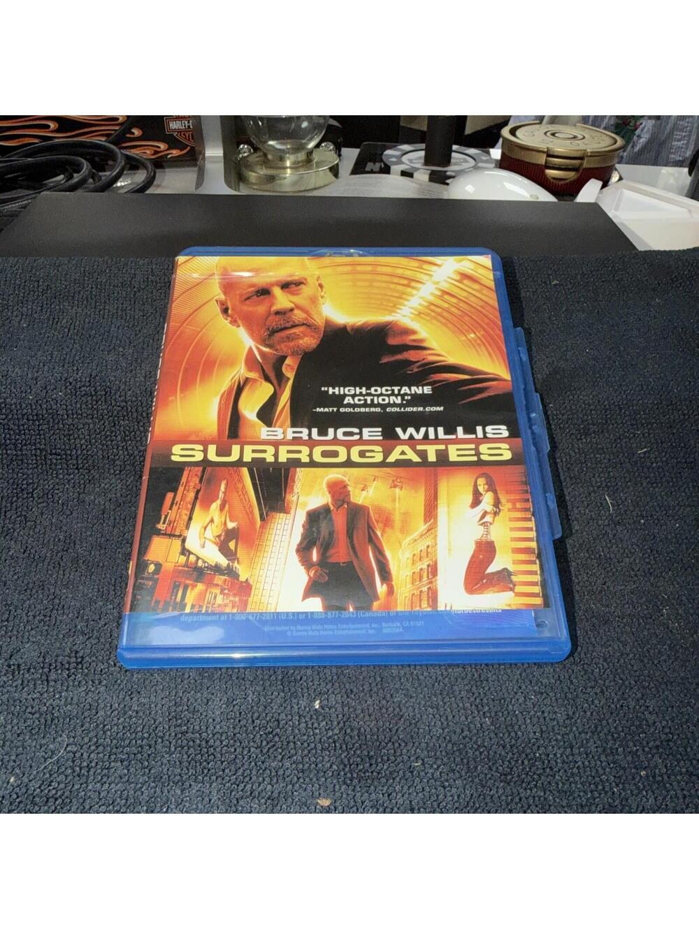 Surrogates Blu-ray Movie with Slipcover  A Pre Owned Disc Mint Cond